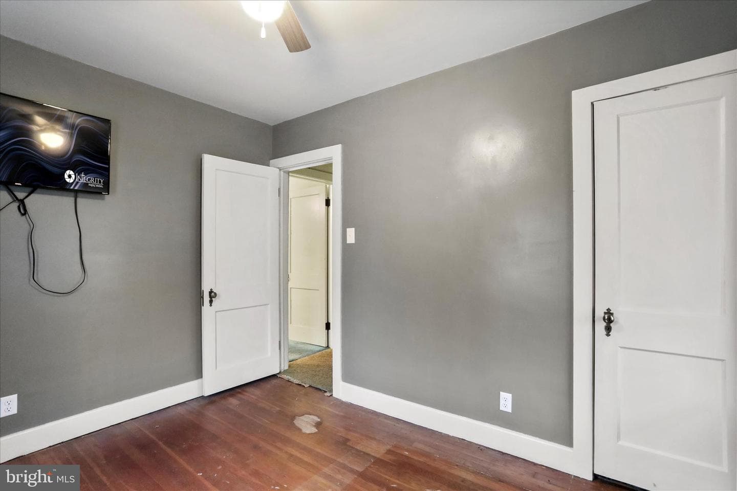 301 Roxbury Road photo 14