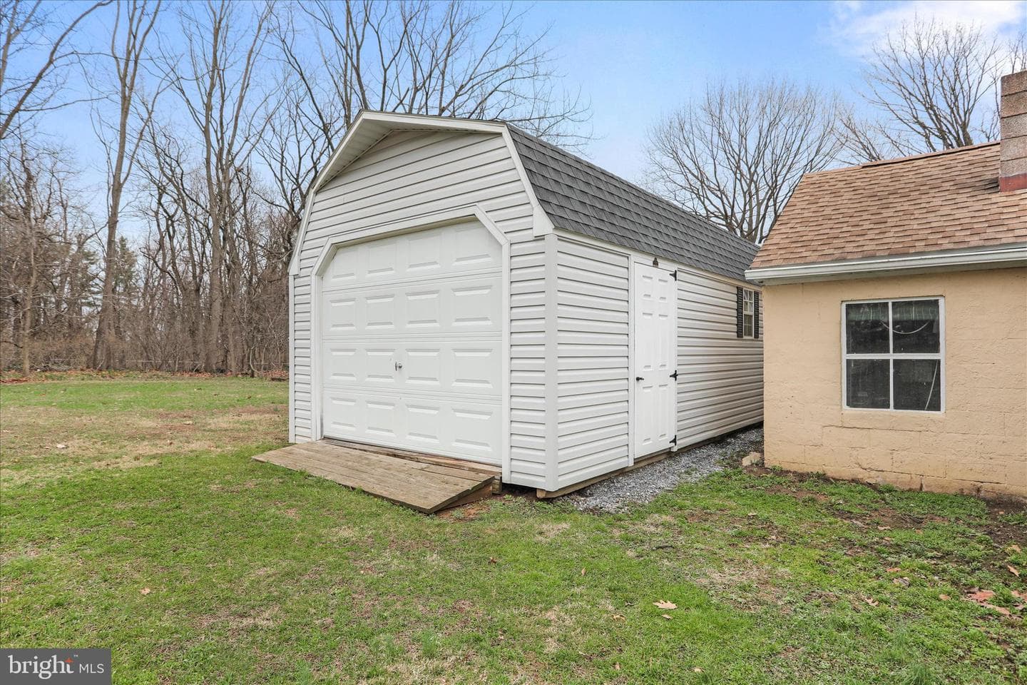 301 Roxbury Road photo 27