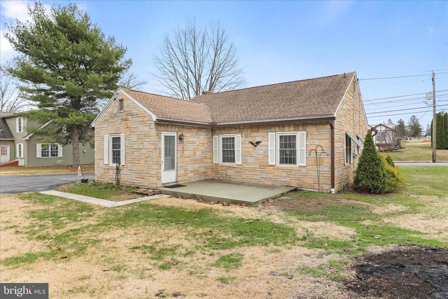 301 Roxbury Road photo 29