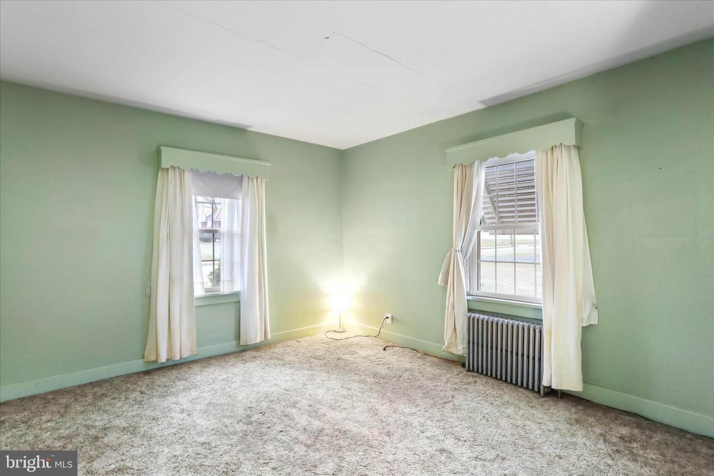 301 Roxbury Road photo 8