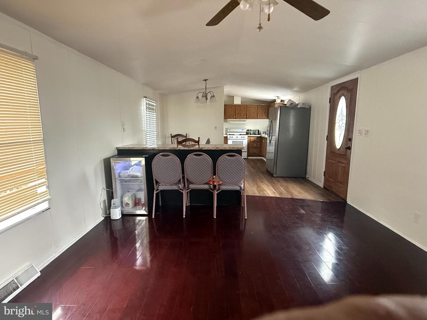 118 Tower Circle photo 11