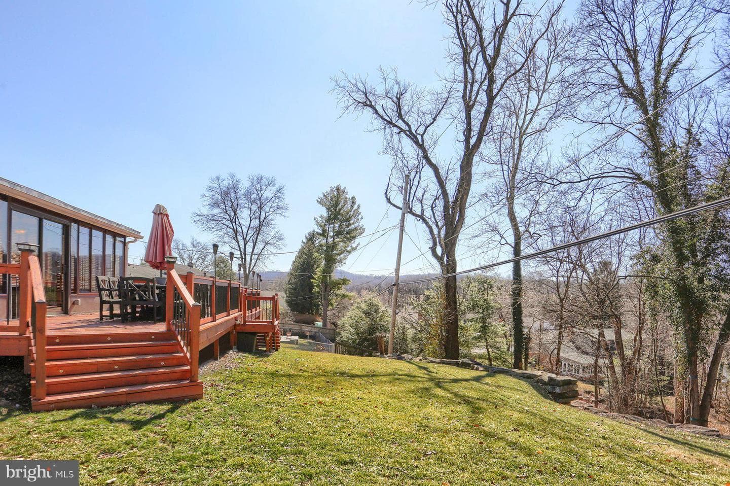 232 Winding Way photo 49