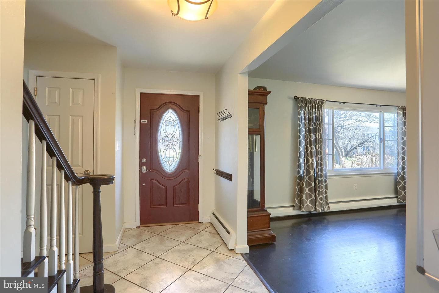 232 Winding Way photo 7
