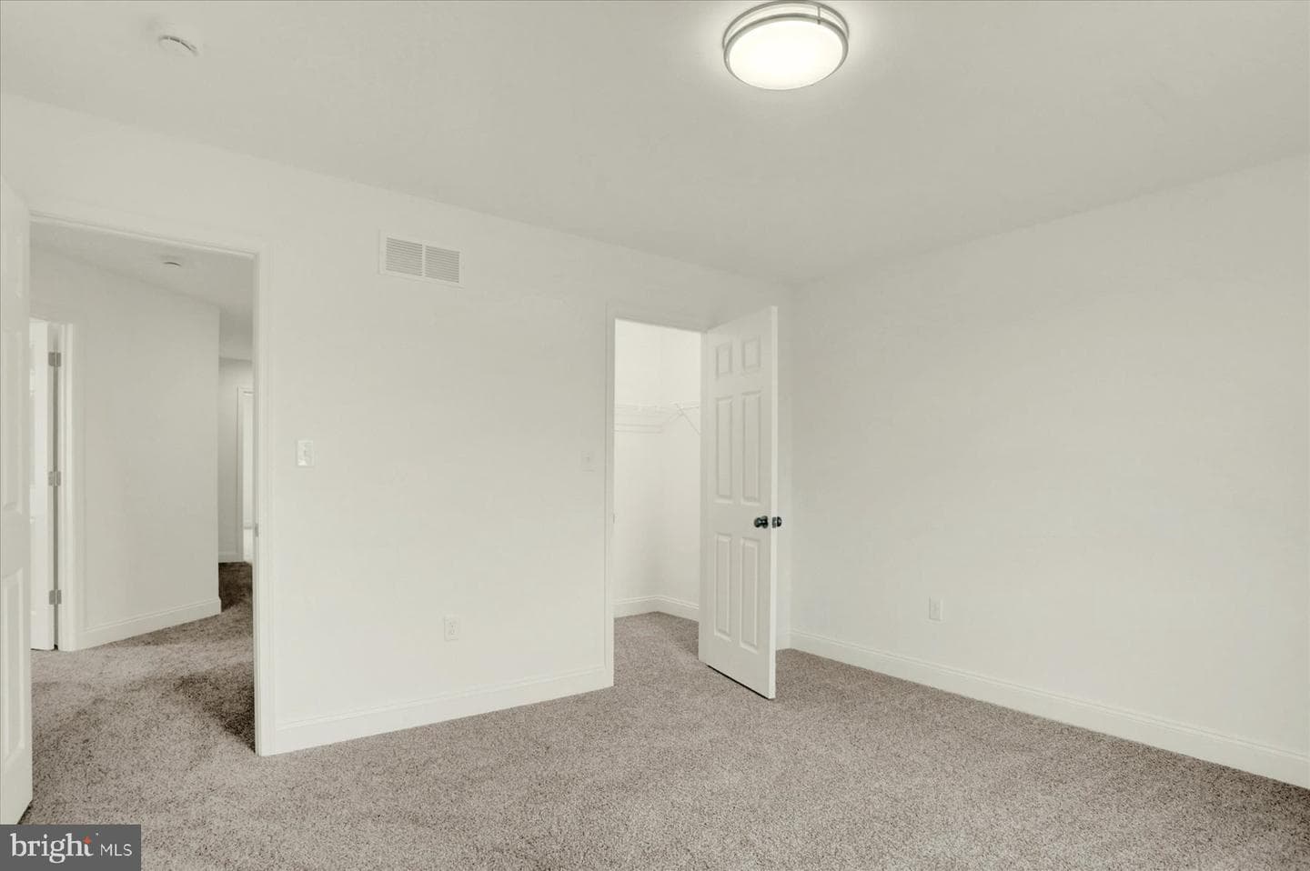 657 Brittany Drive photo 19