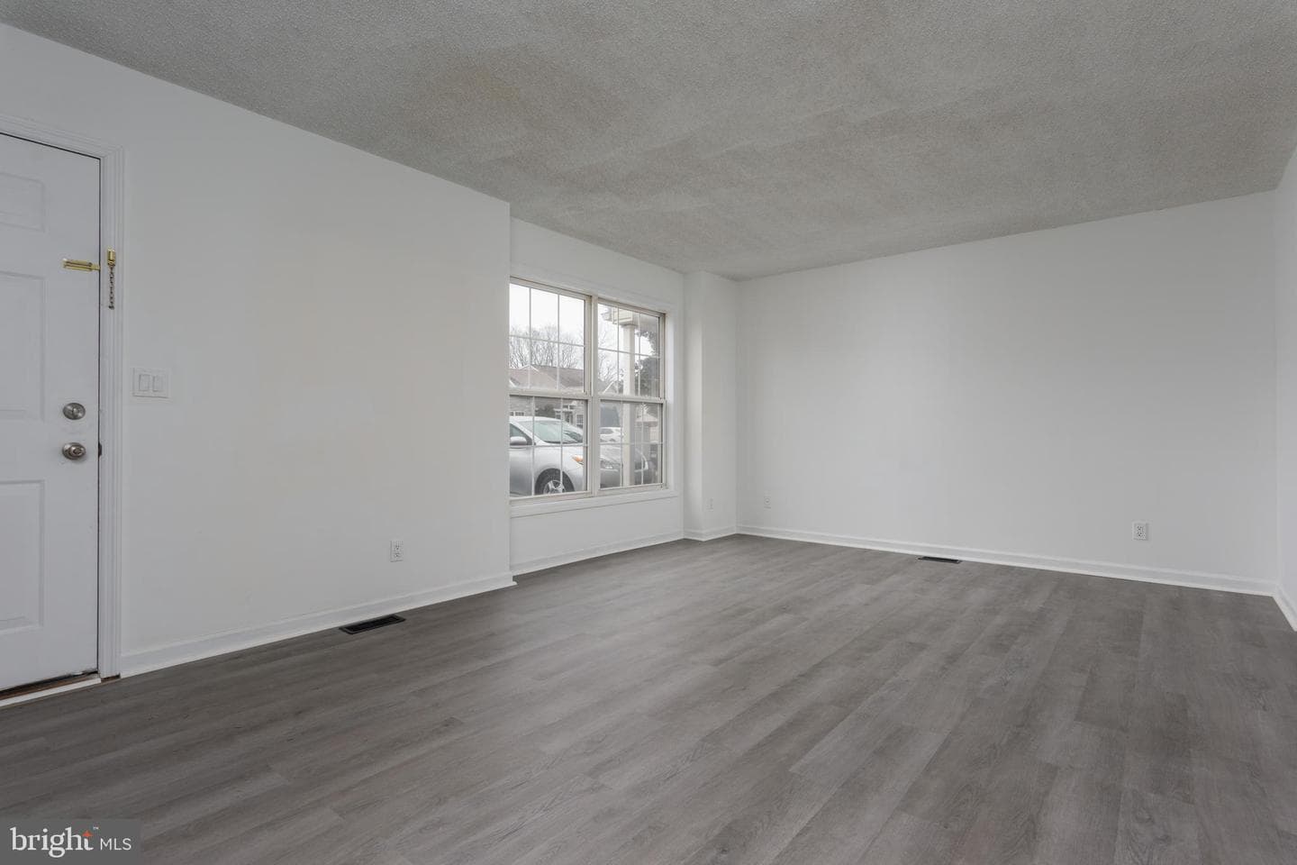 40 Johns Drive photo 13