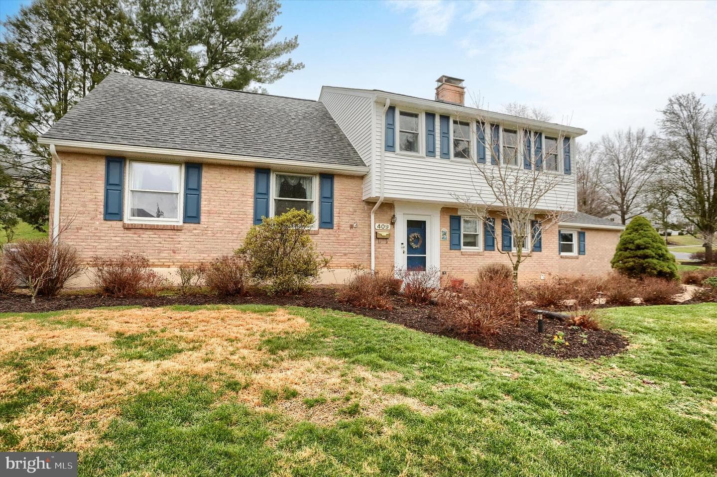 409 Blacklatch Lane photo 42