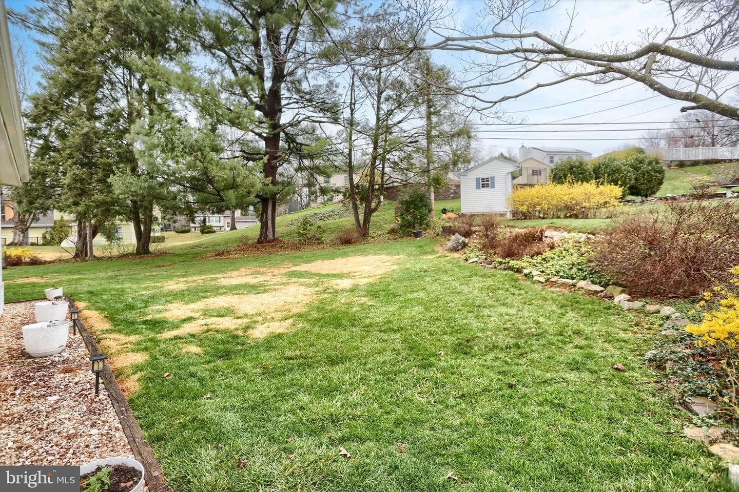 409 Blacklatch Lane photo 44