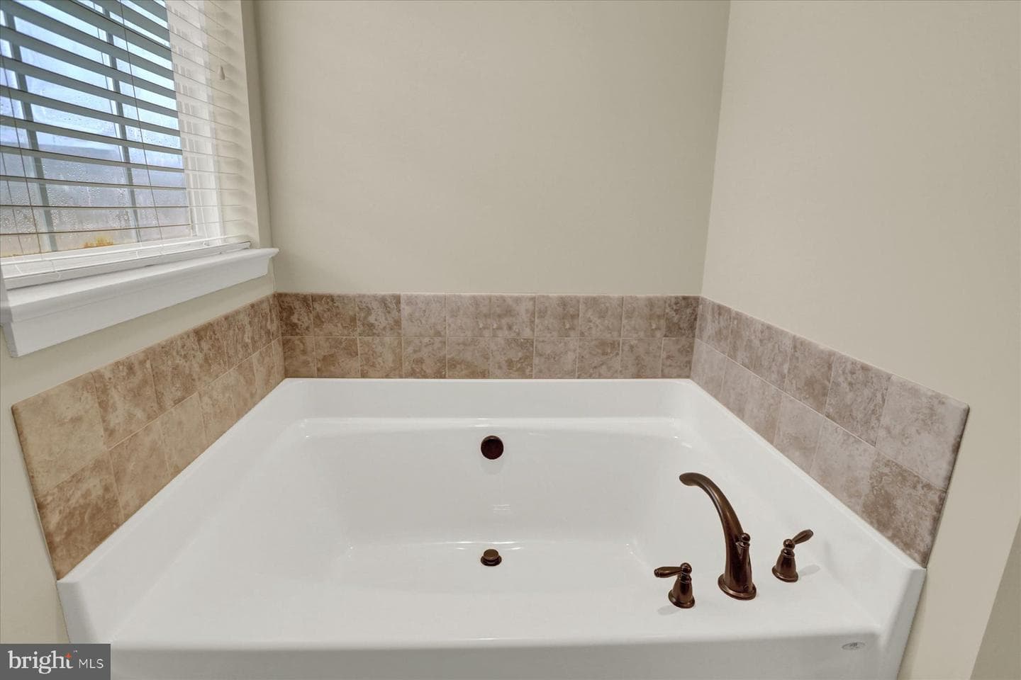 1821 Spartan Drive photo 26
