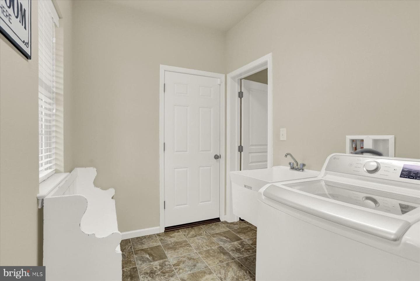 1821 Spartan Drive photo 33