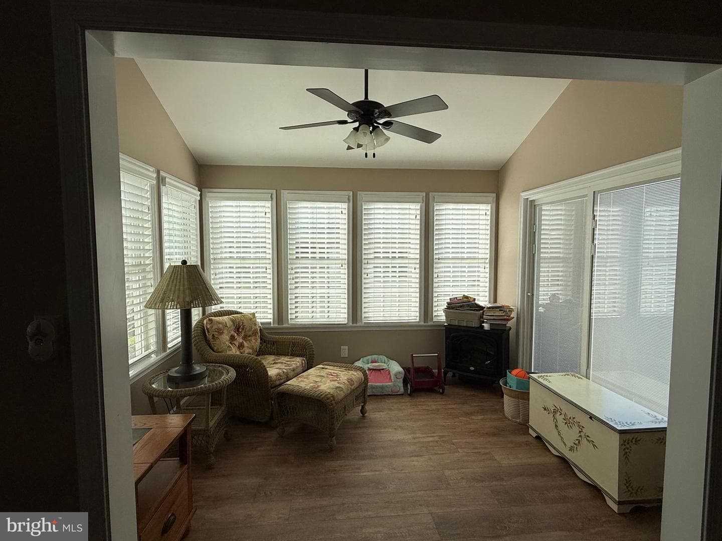 4713 Charles Road photo 9