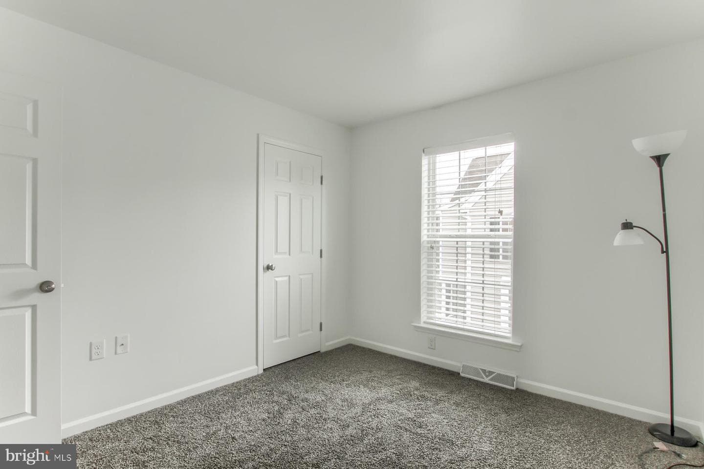 3037 Meridian Cmns #a photo 31