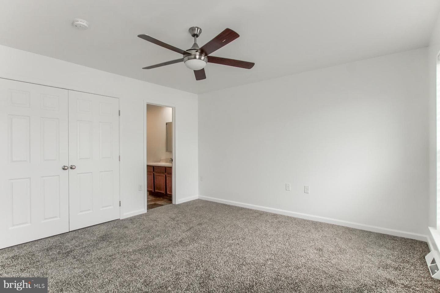 3037 Meridian Cmns #a photo 39