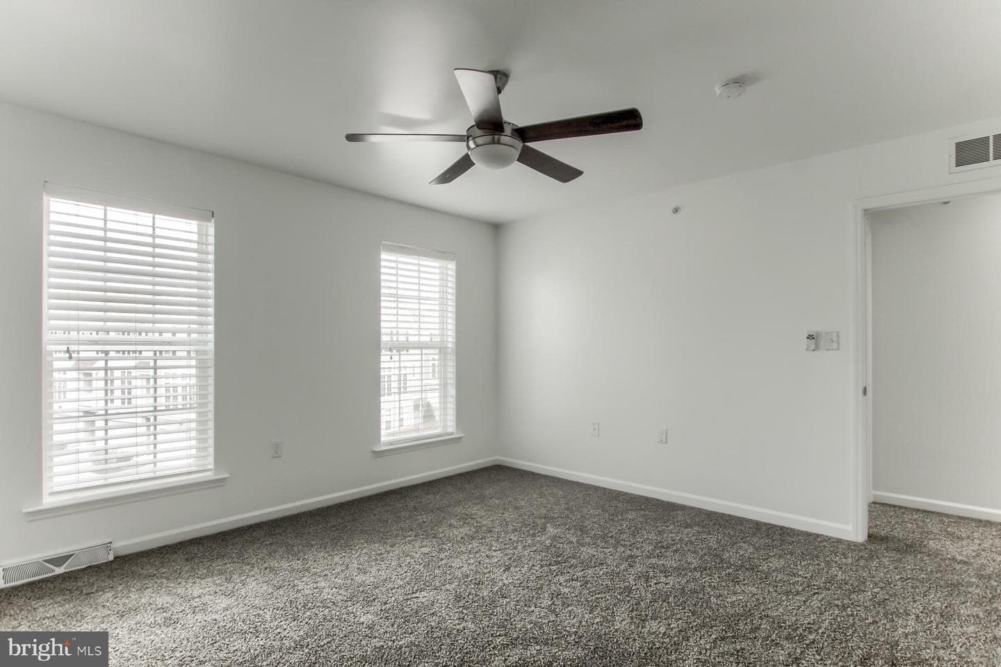 3037 Meridian Cmns #a photo 41