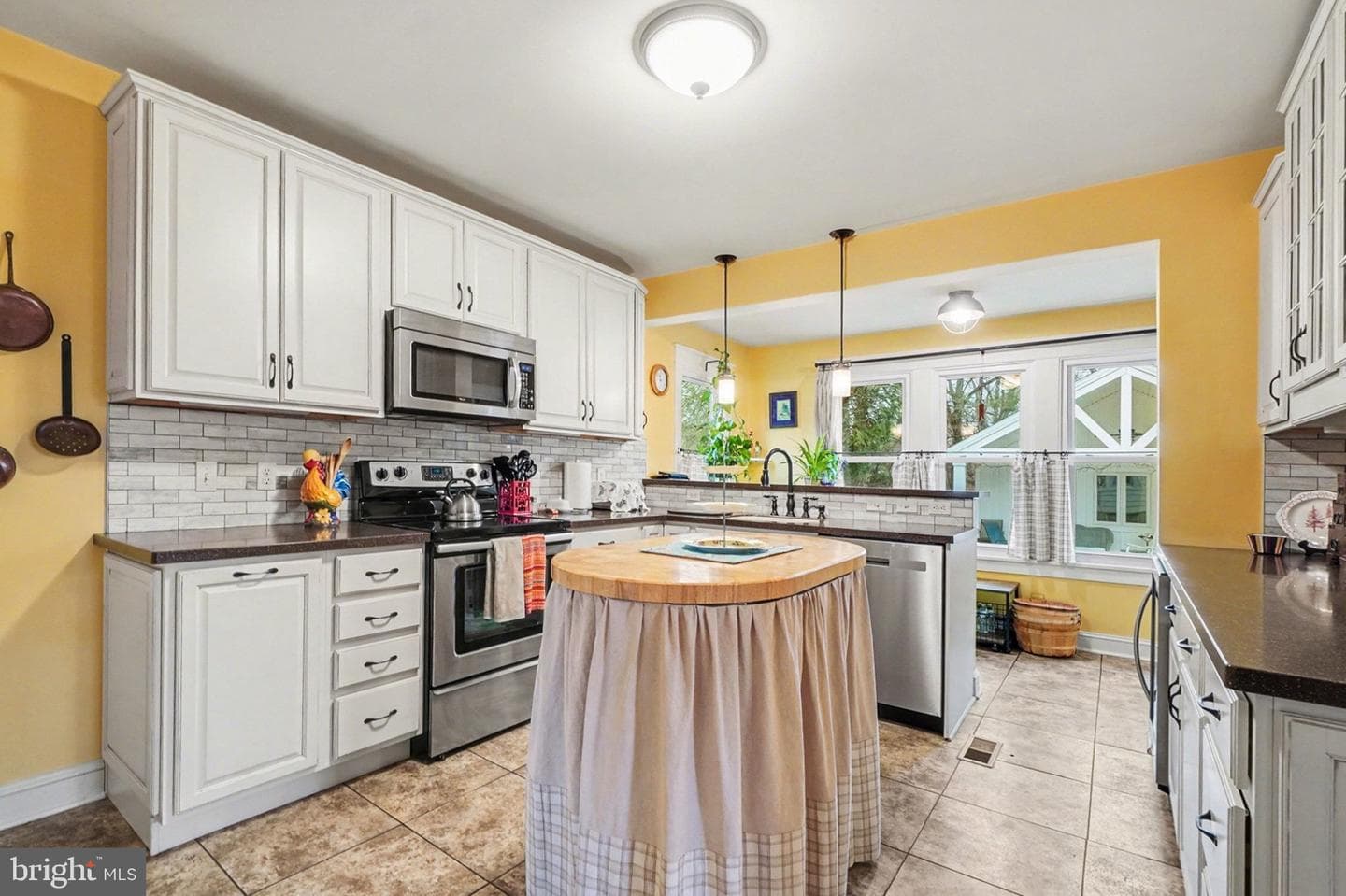 804 S York Street photo 11