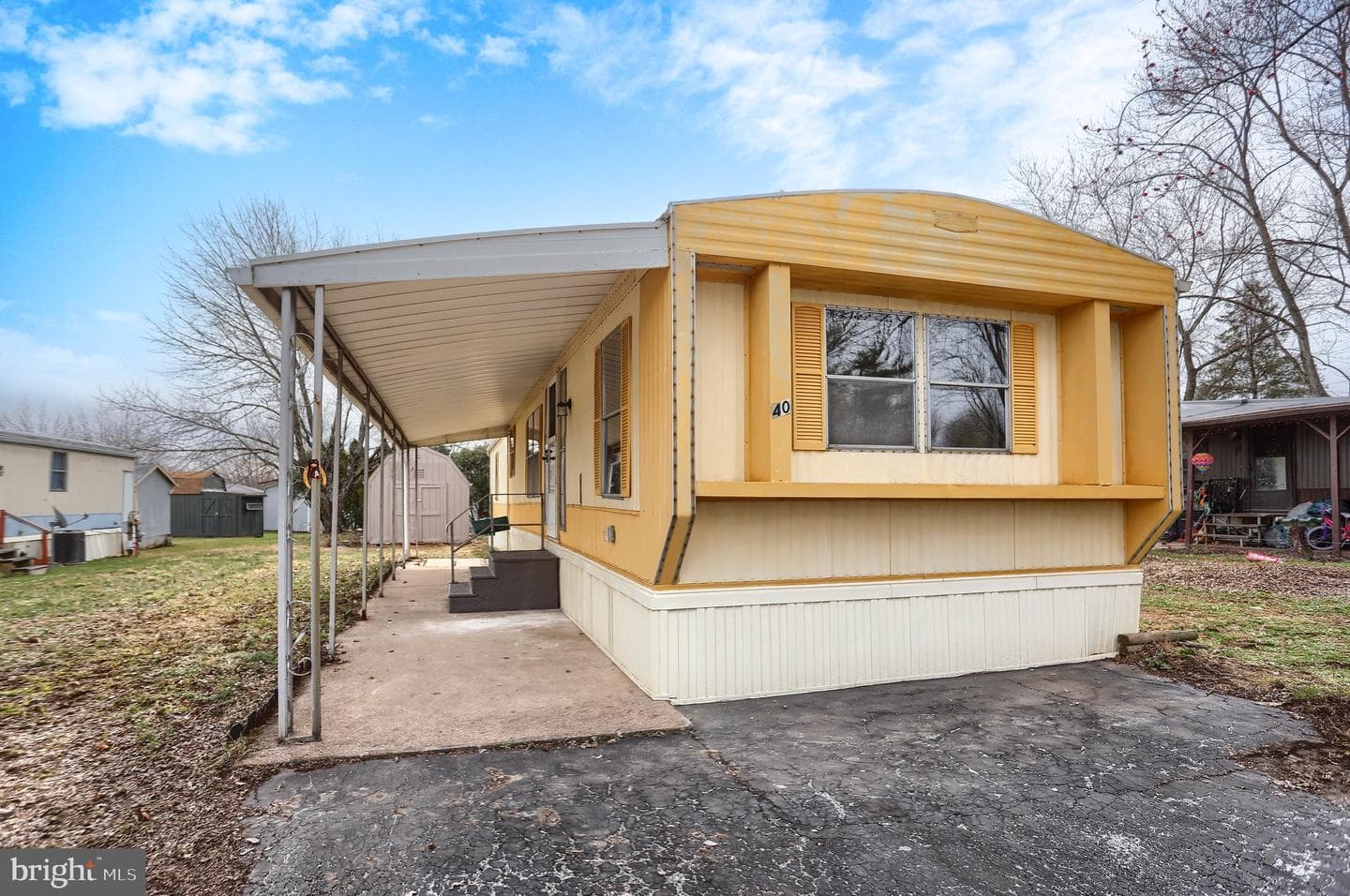 40 Redwood Lane