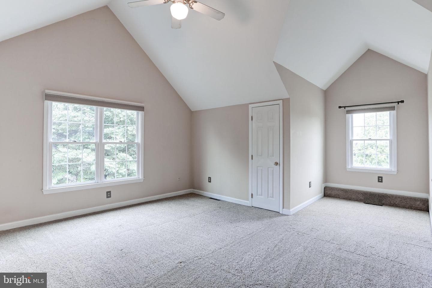 10 Silver Maple Drive photo 26