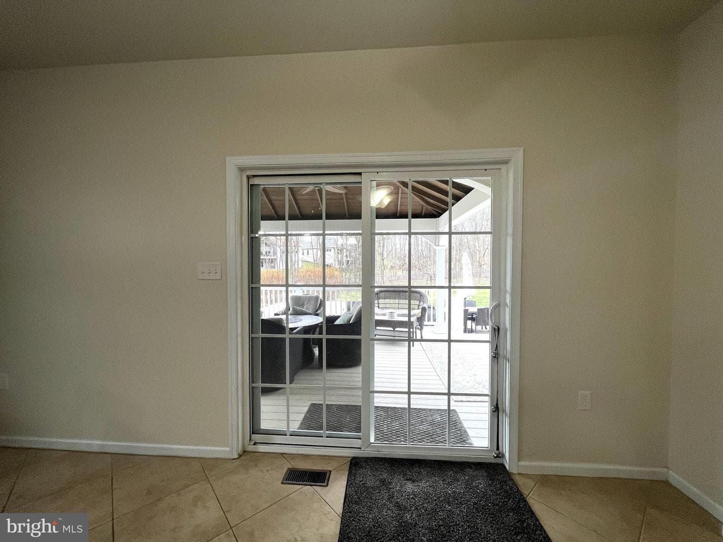 4 Hunt Place photo 16