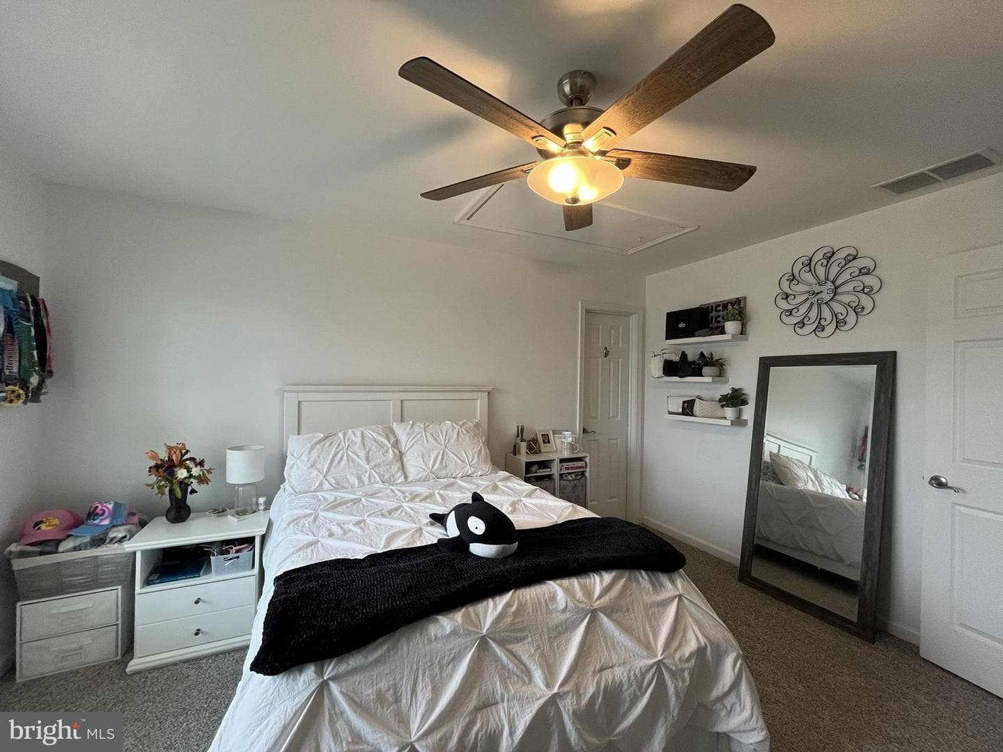 4 Hunt Place photo 34