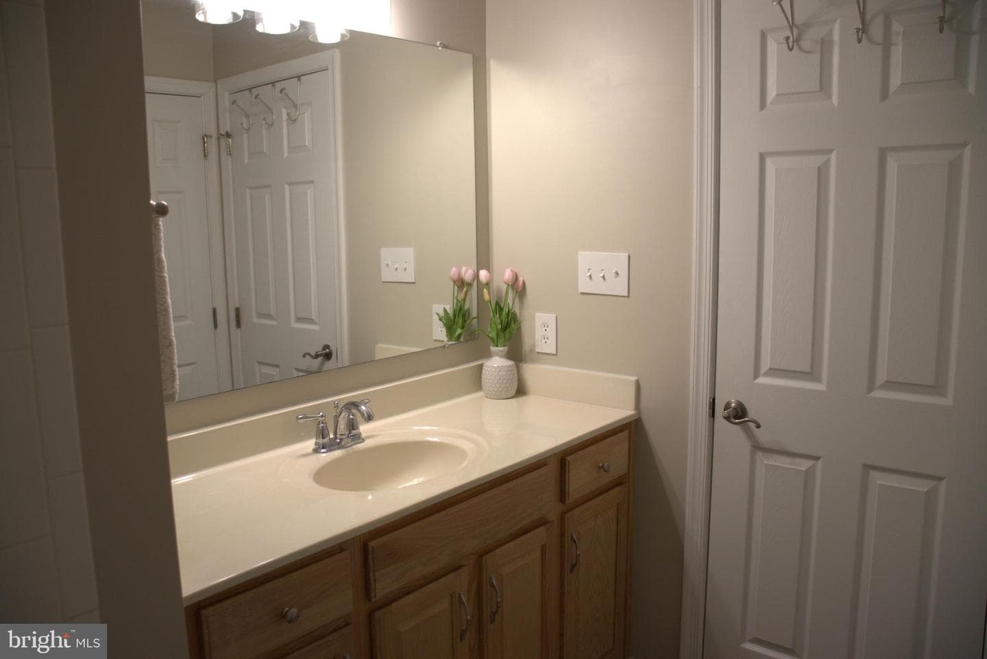 4 Hunt Place photo 37