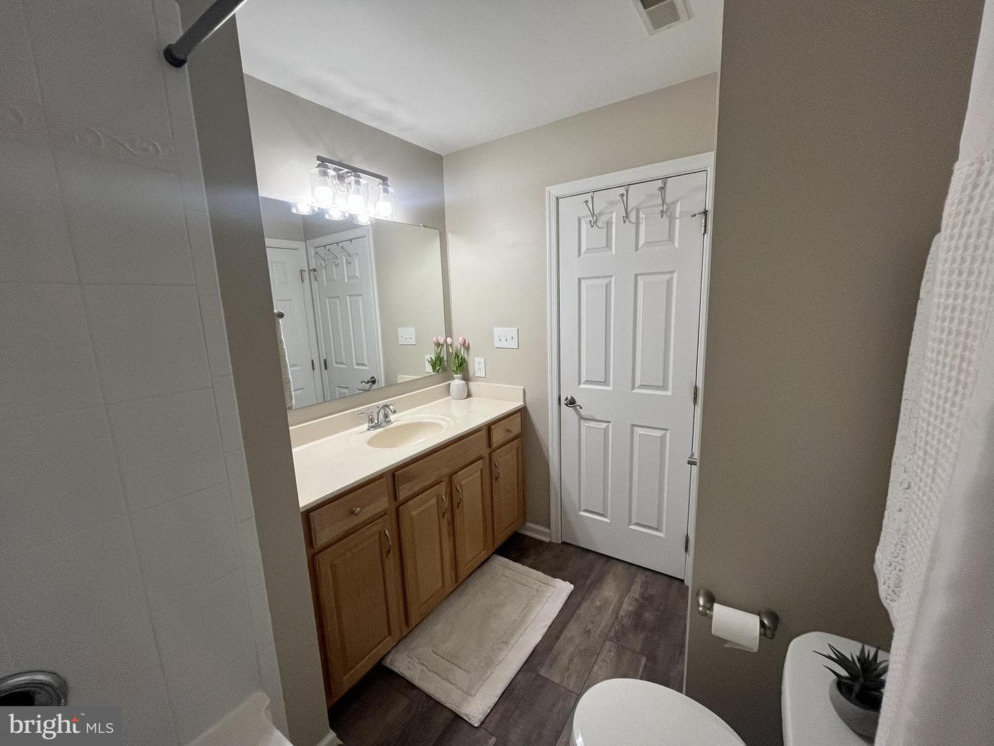 4 Hunt Place photo 38