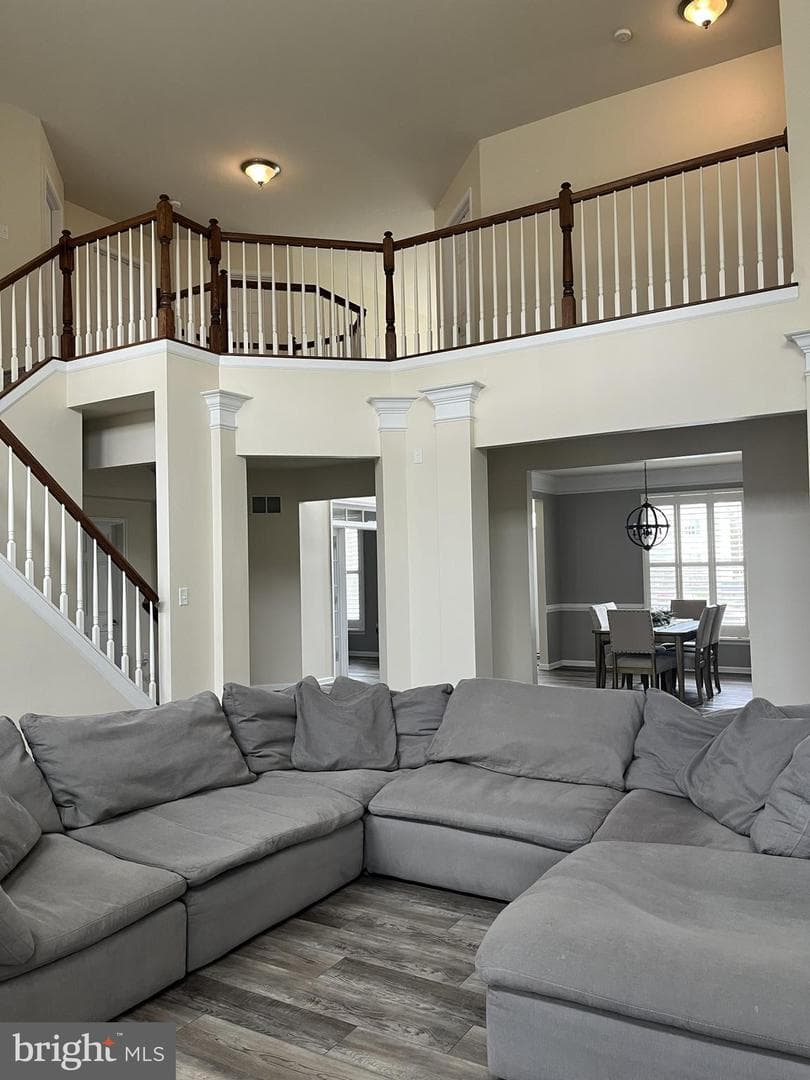 4 Hunt Place photo 5