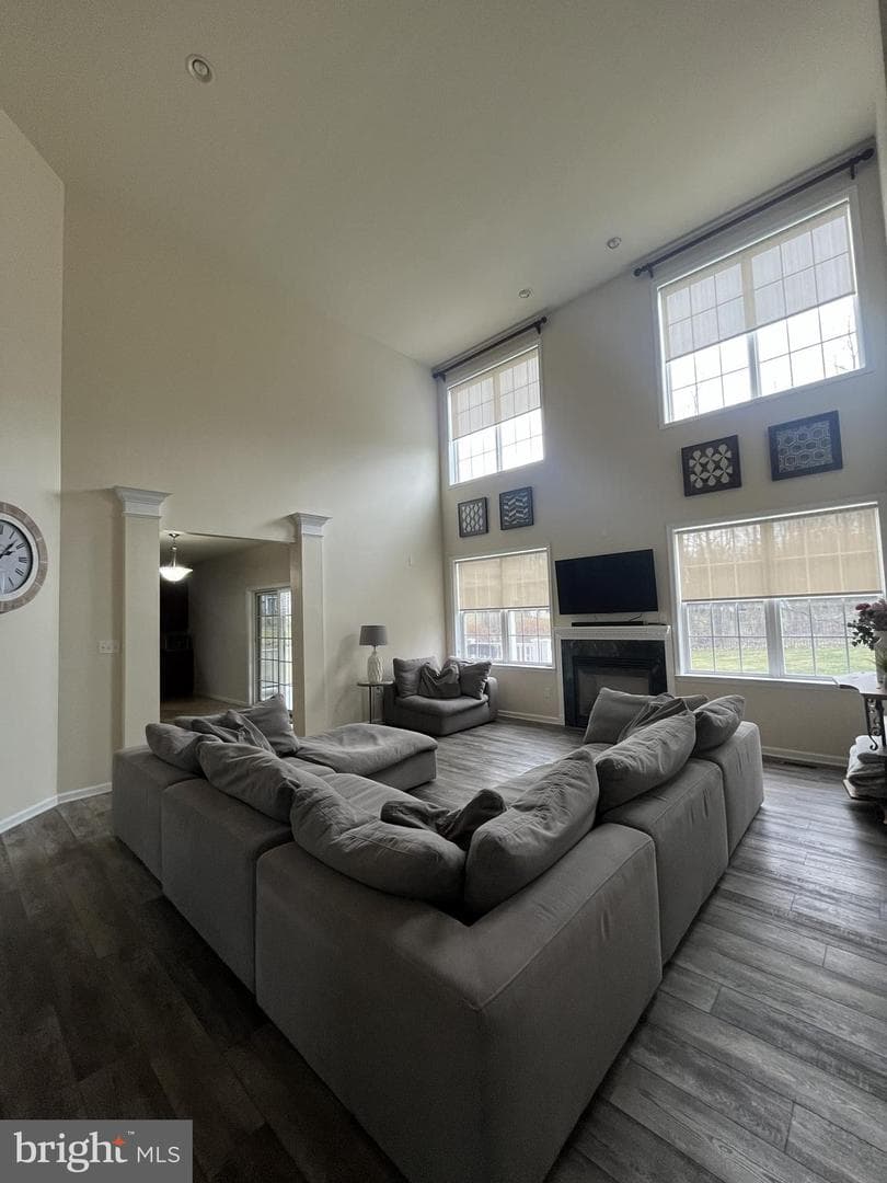 4 Hunt Place photo 7