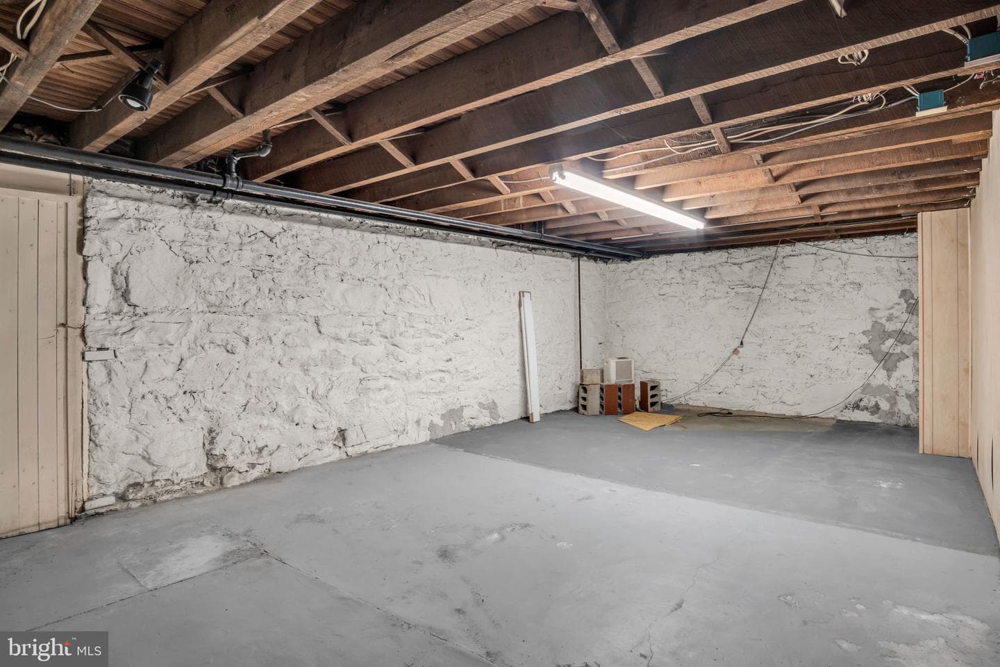 226 Walnut Street photo 36