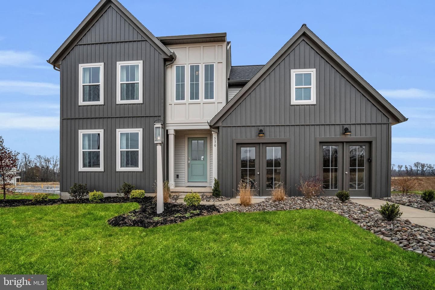 530 Coral Bells Drive, Mechanicsburg
