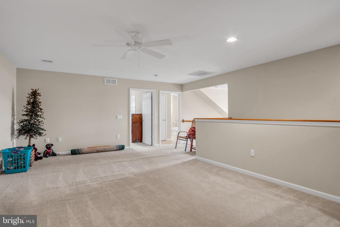 228 Loyal Drive photo 32