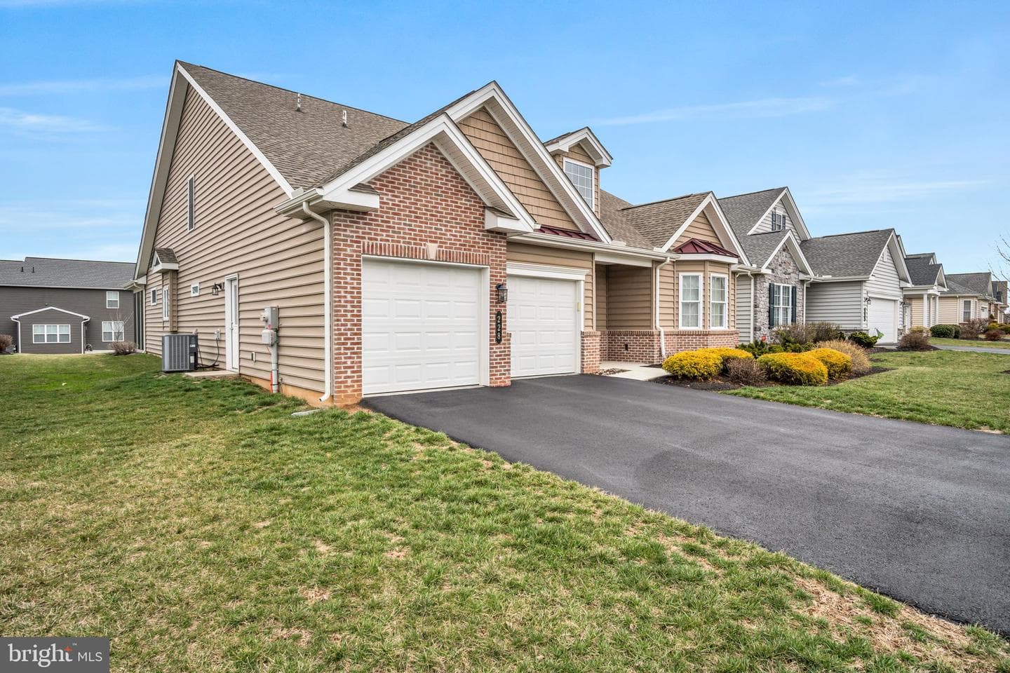 228 Loyal Drive photo 43