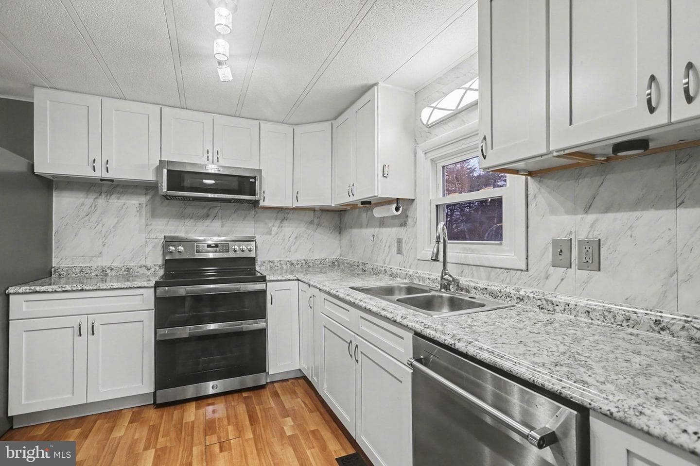 1011 Cranes Gap Road photo 9
