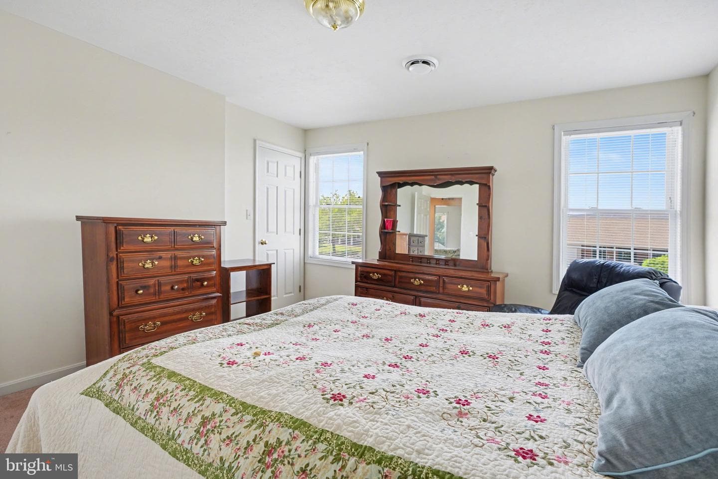 33 Longstreet Drive photo 14