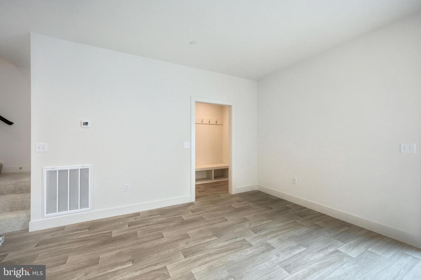 102 Madison Drive photo 12