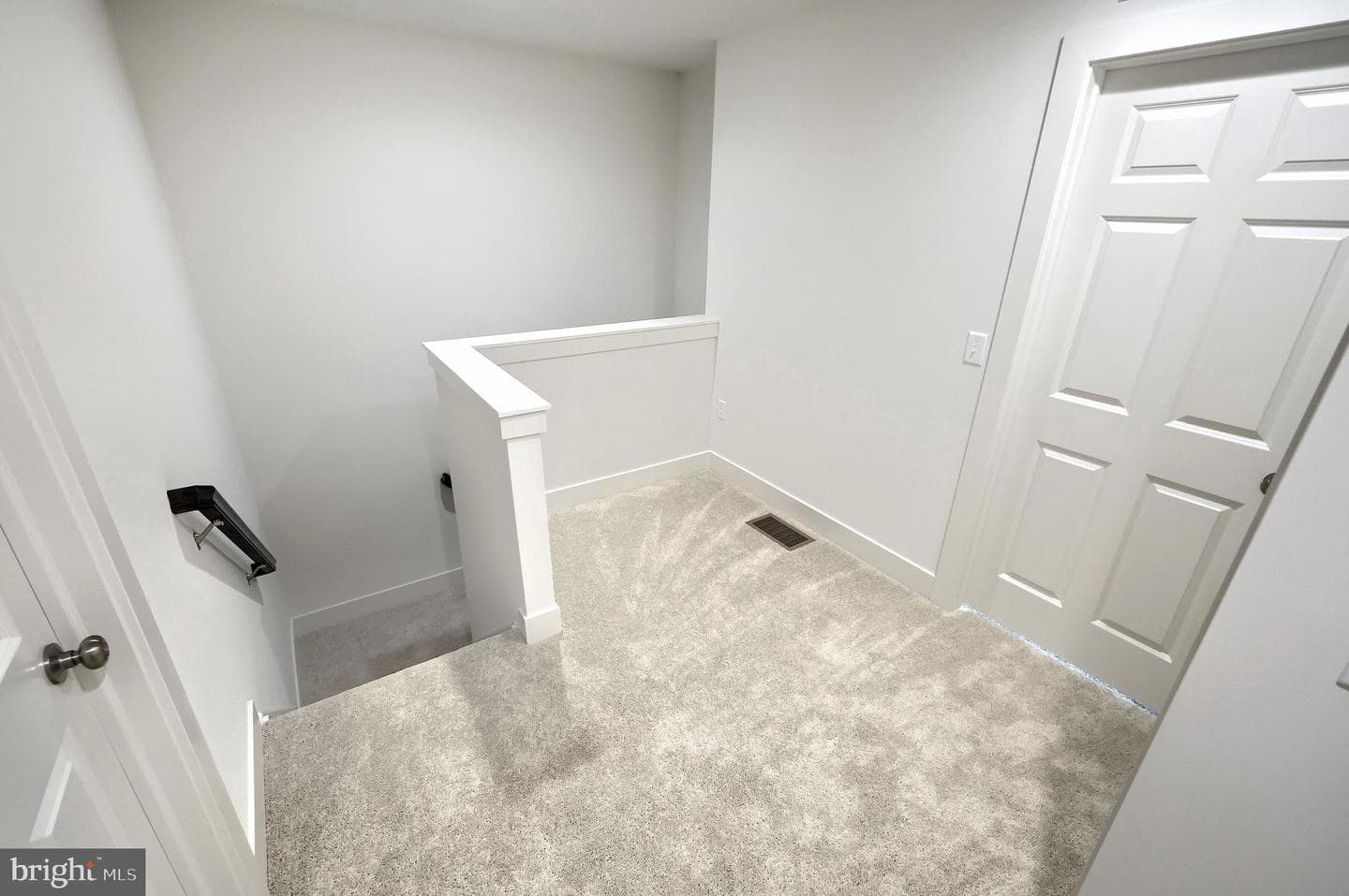 102 Madison Drive photo 16