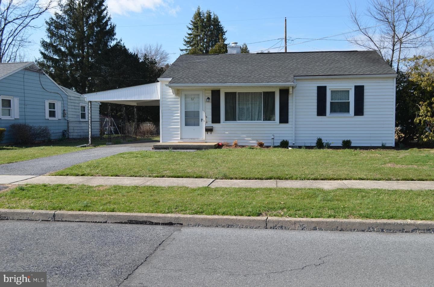 67 Sussex Road photo 1