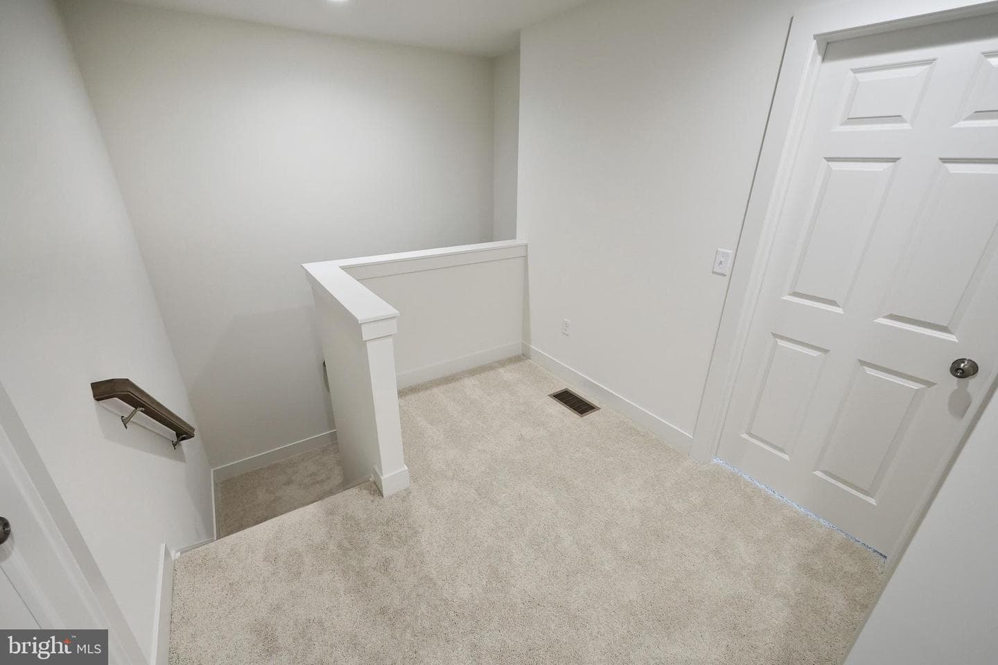 105 Madison Drive photo 17