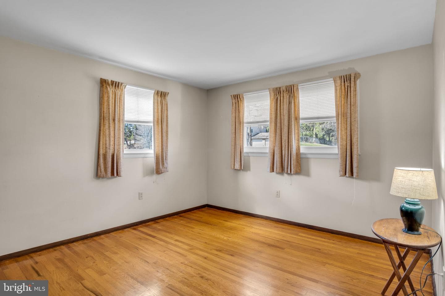 3915 Sullivan Street photo 14