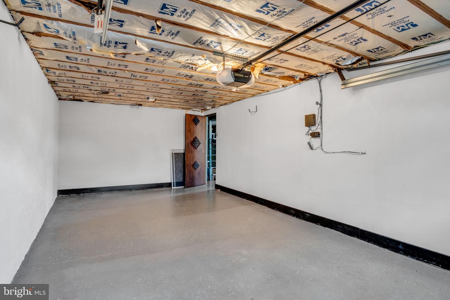 3915 Sullivan Street photo 26