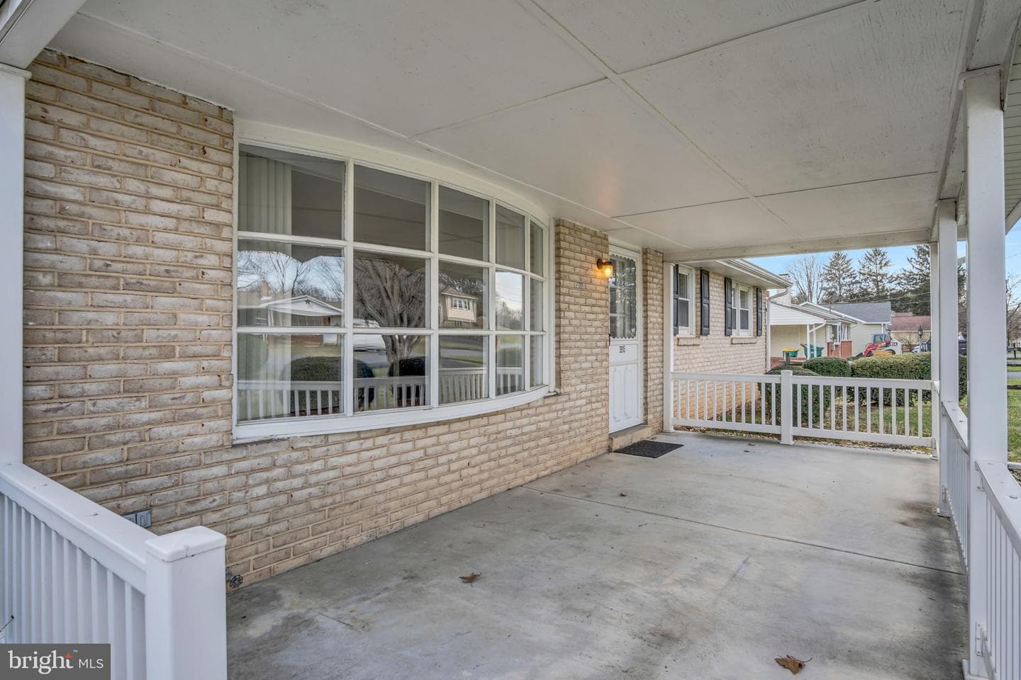 3915 Sullivan Street photo 27