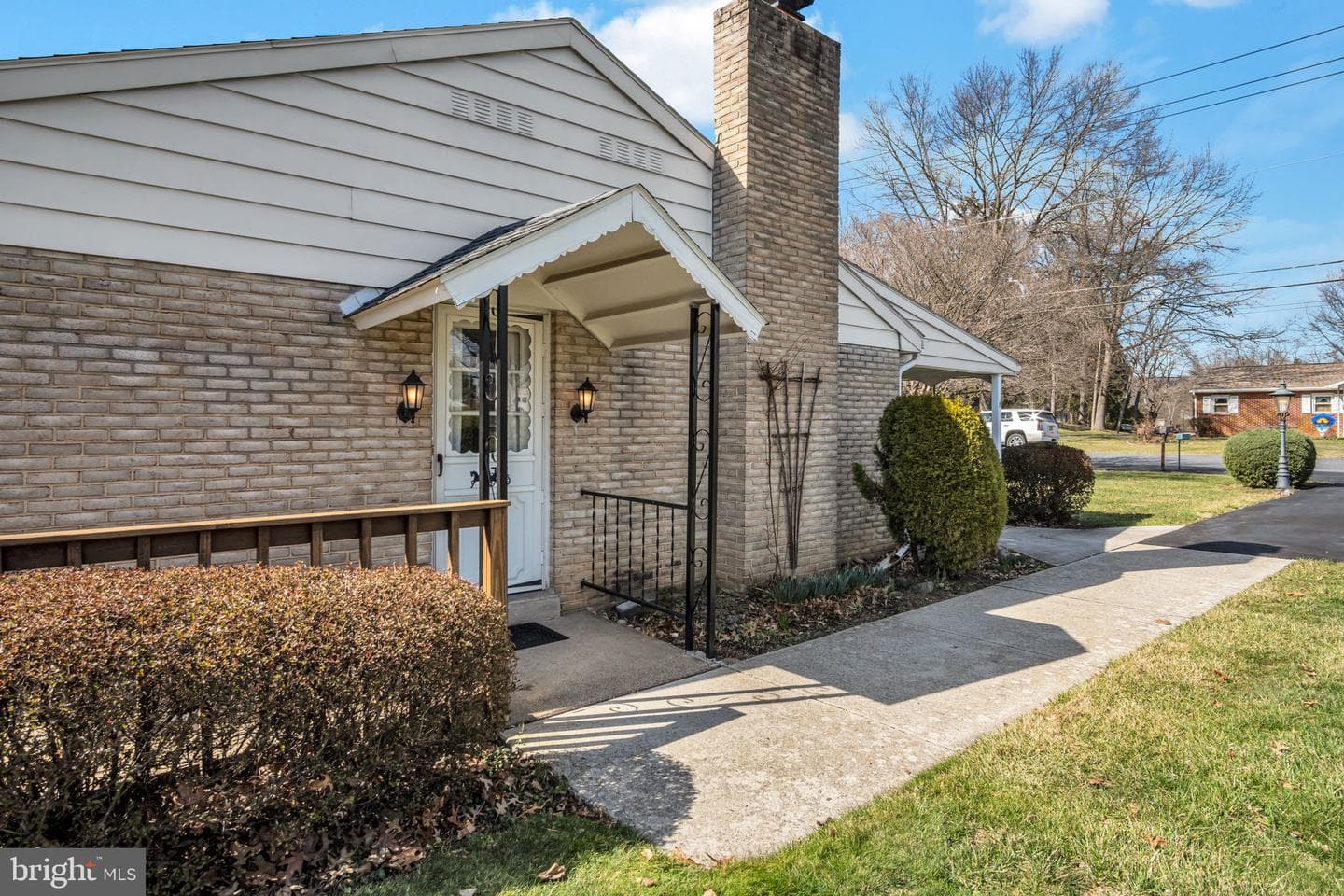 3915 Sullivan Street photo 28
