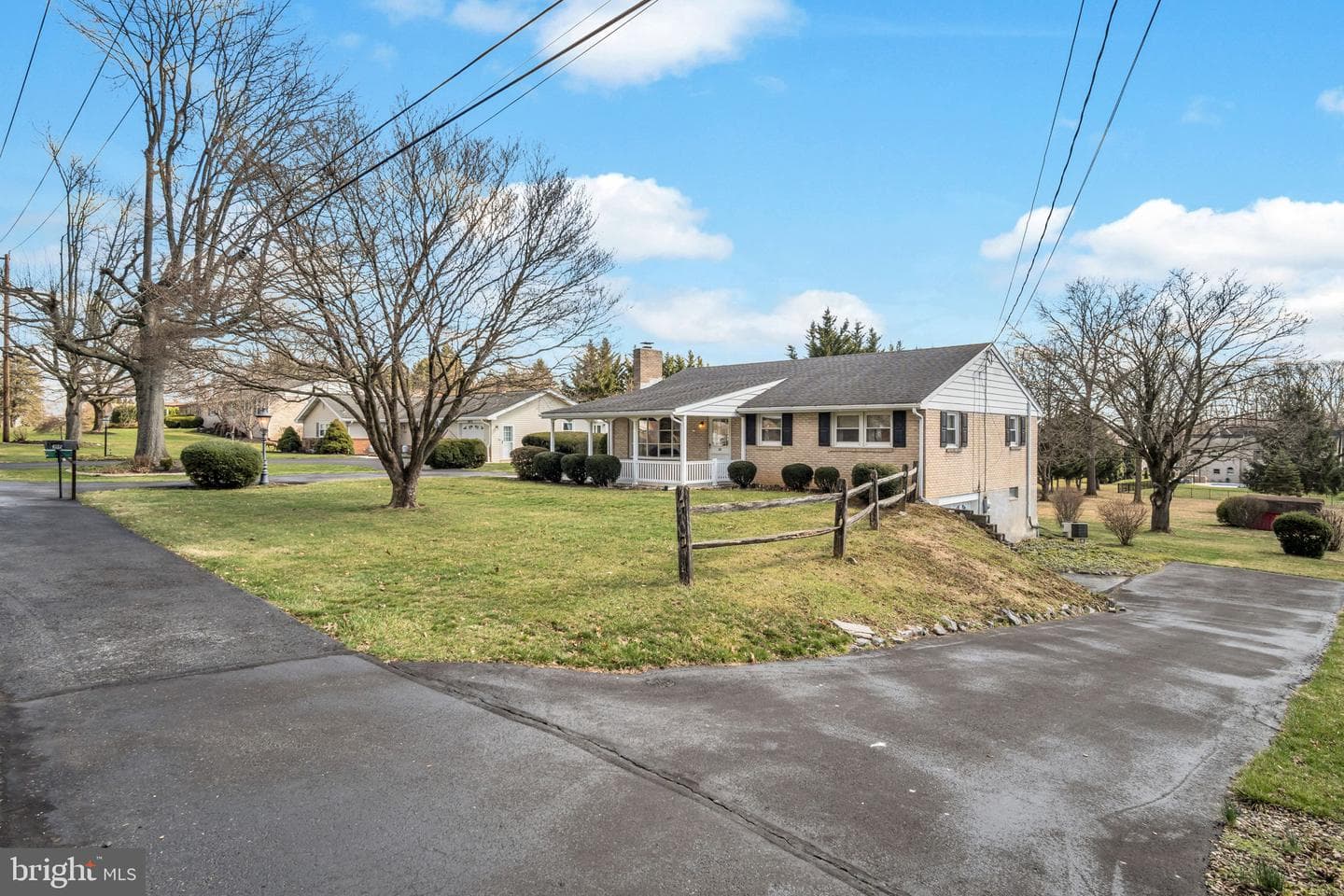 3915 Sullivan Street photo 31