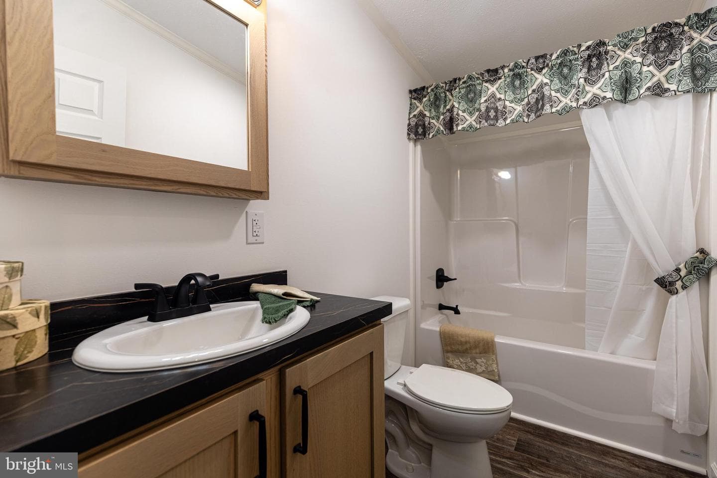 17 Burke Drive photo 29
