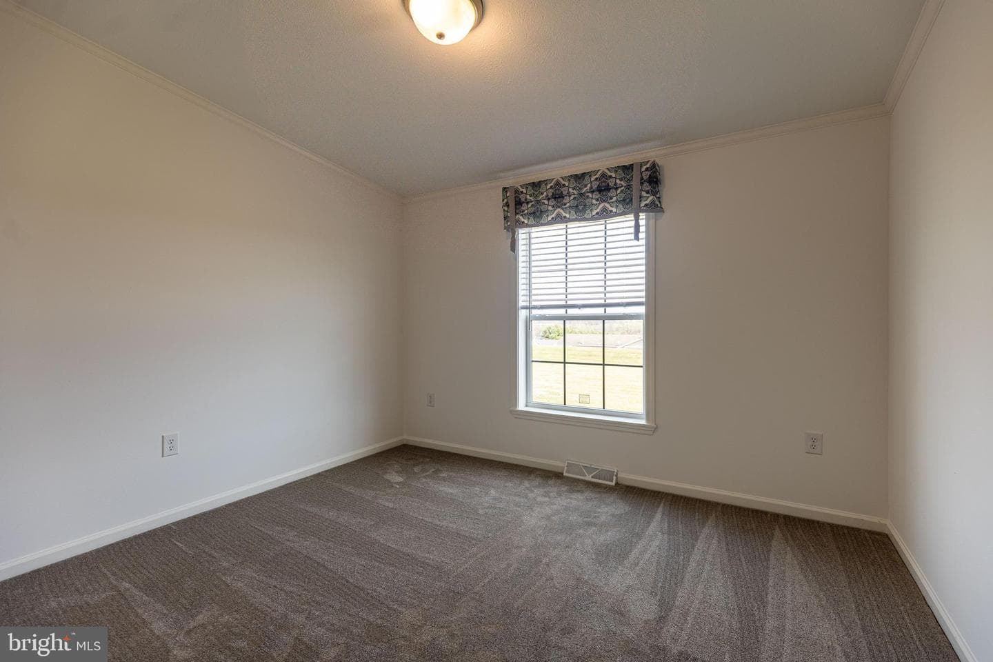 17 Burke Drive photo 30