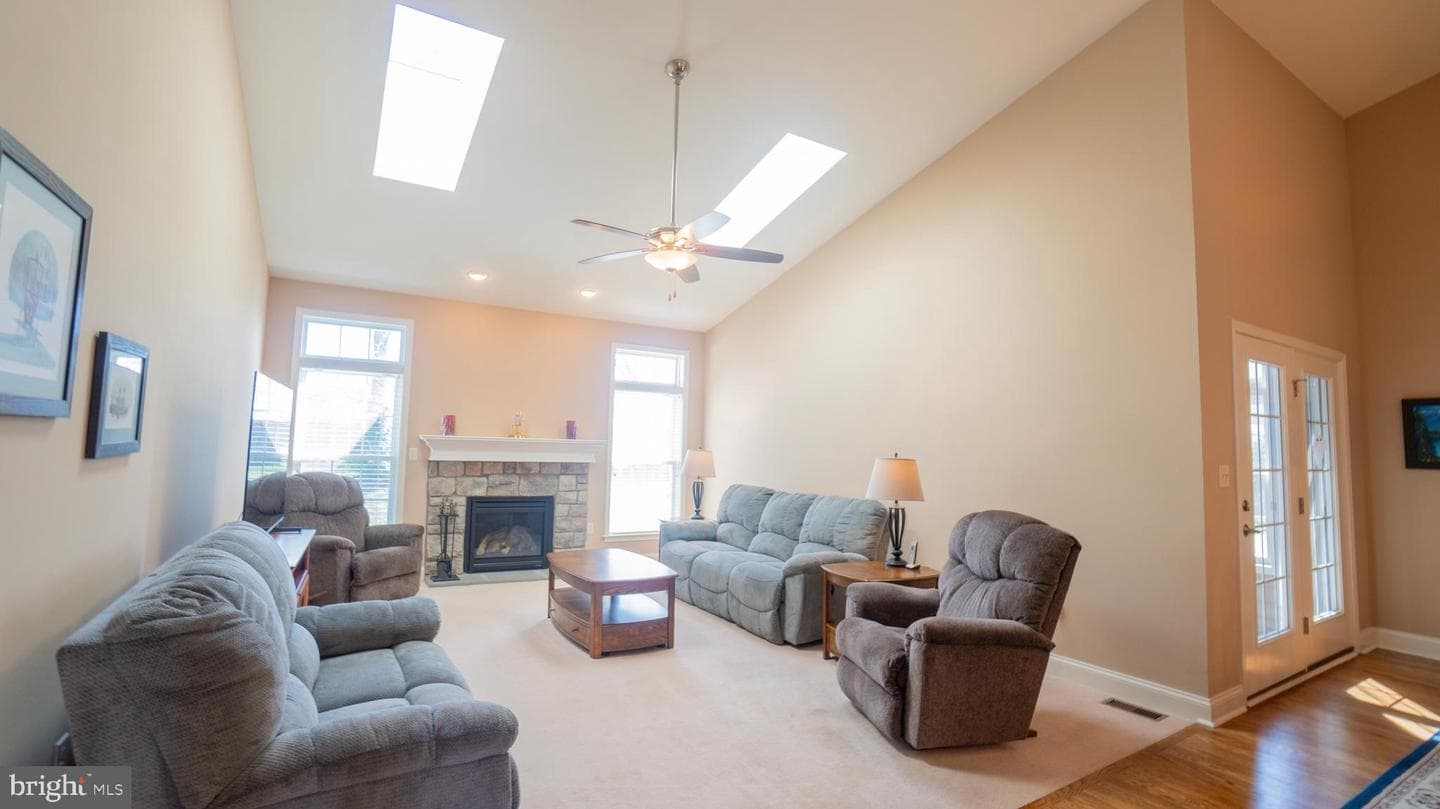 6210 Rivendale Court photo 30