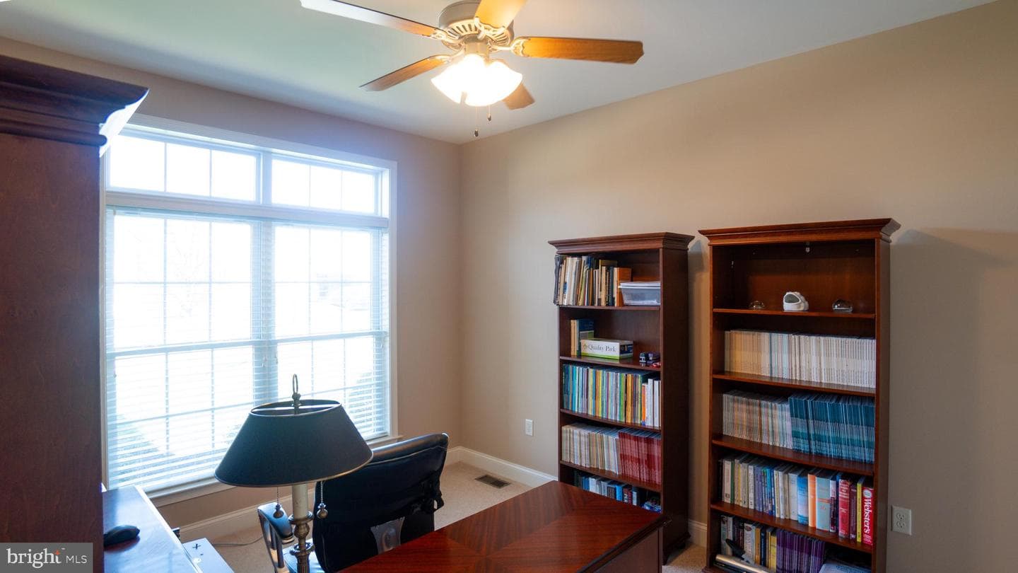 6210 Rivendale Court photo 8