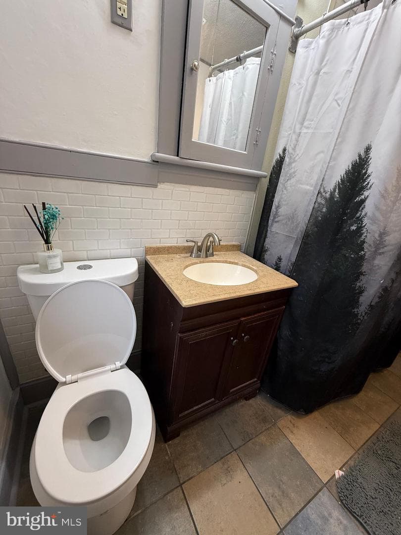 226 Walnut Street photo 17