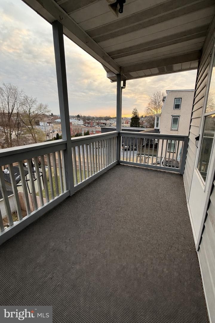 226 Walnut Street photo 28