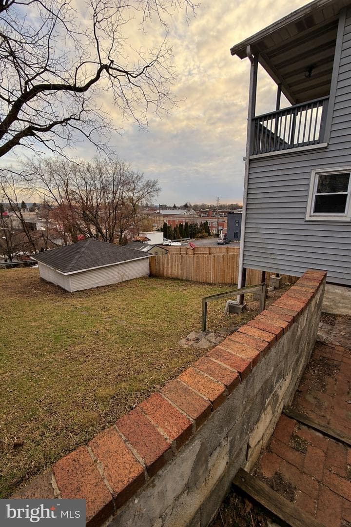 226 Walnut Street photo 30