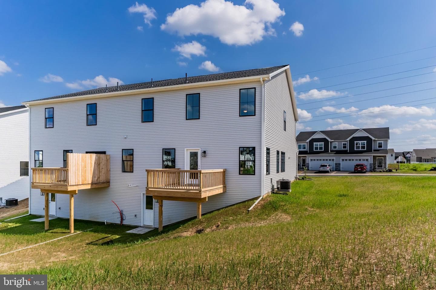 655 Brittany Drive photo 3