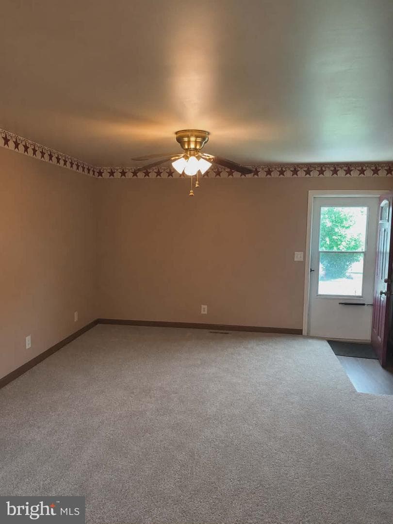 39 Highland Avenue photo 31